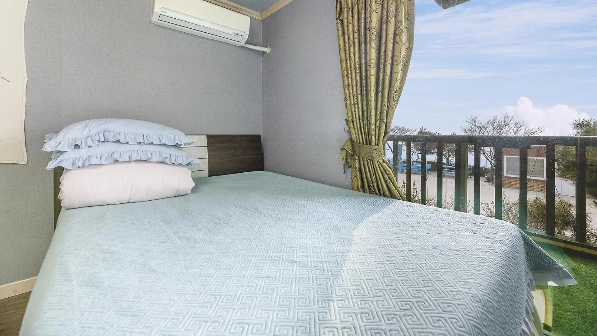 Holiday home Ganghwa Badatgashimteo Pension Incheon