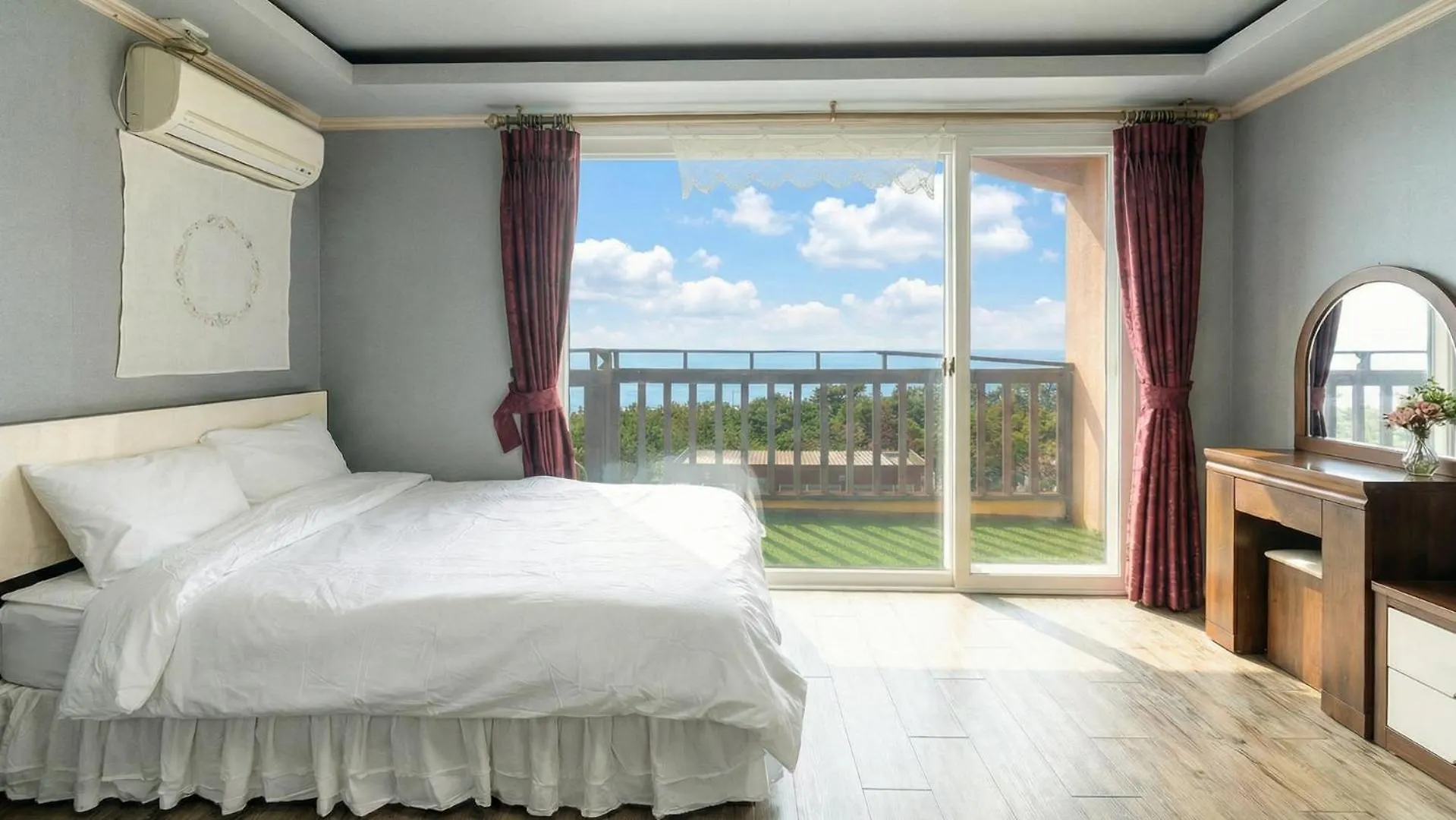 Ganghwa Badatgashimteo Pension Incheon 0*,  South Korea